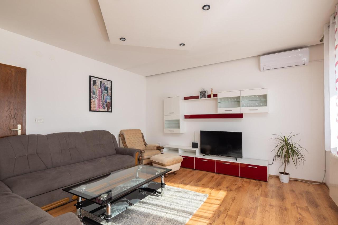Azra Apartments Duće Zewnętrze zdjęcie