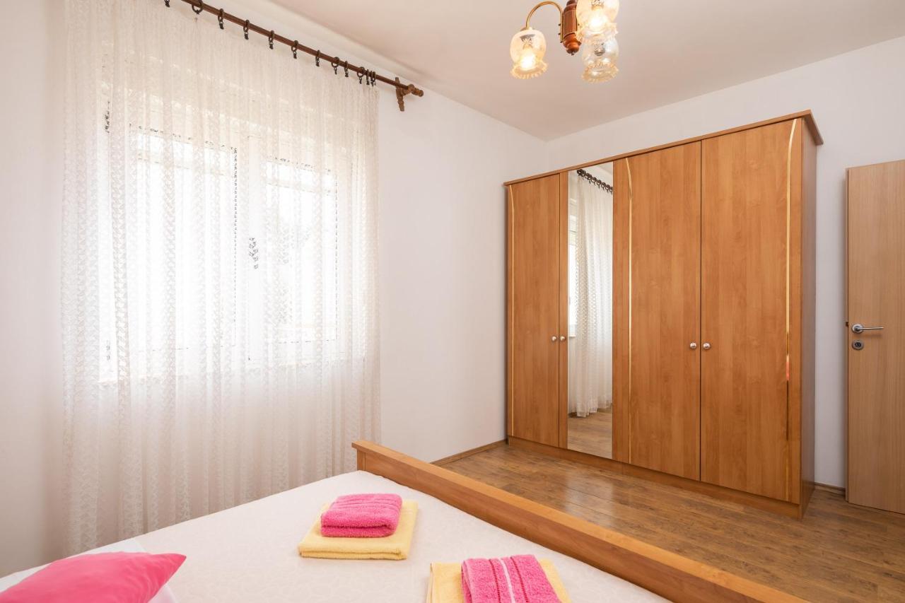 Azra Apartments Duće Zewnętrze zdjęcie