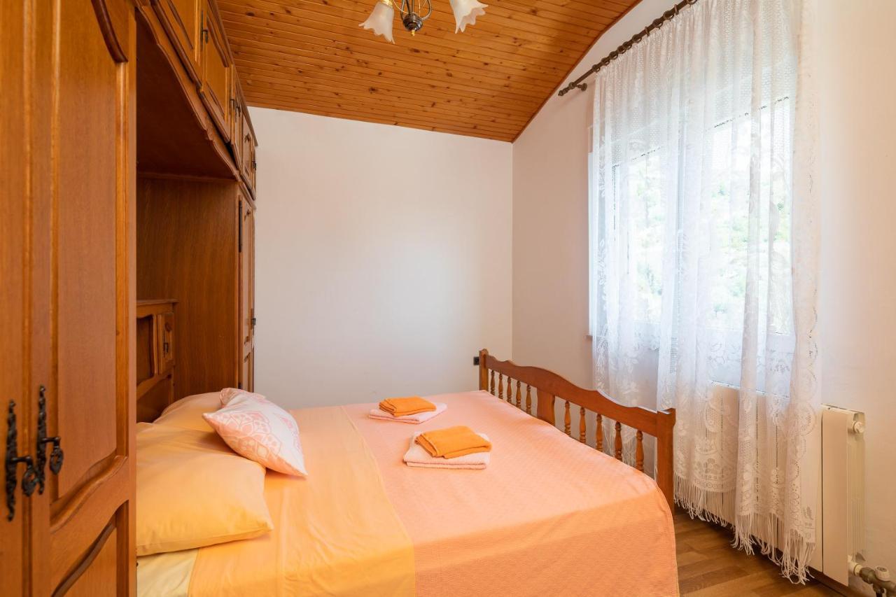 Azra Apartments Duće Zewnętrze zdjęcie